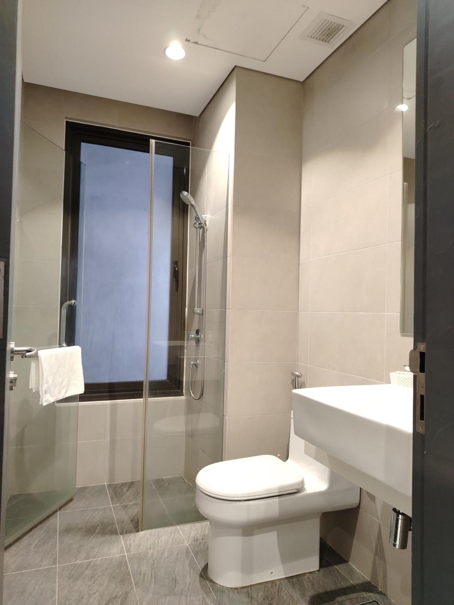 8 Kia Peng Suites Klcc By Luna Kuala Lumpur Exteriör bild